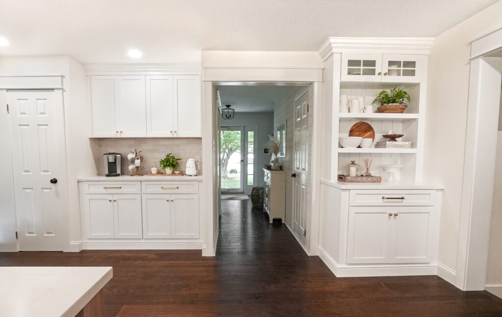 coffee and wet bar kitchen renovation
